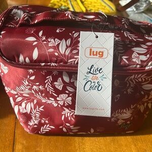 LUG NIBBLE INSULATED BAG WOTH CROSSBODY STRAP